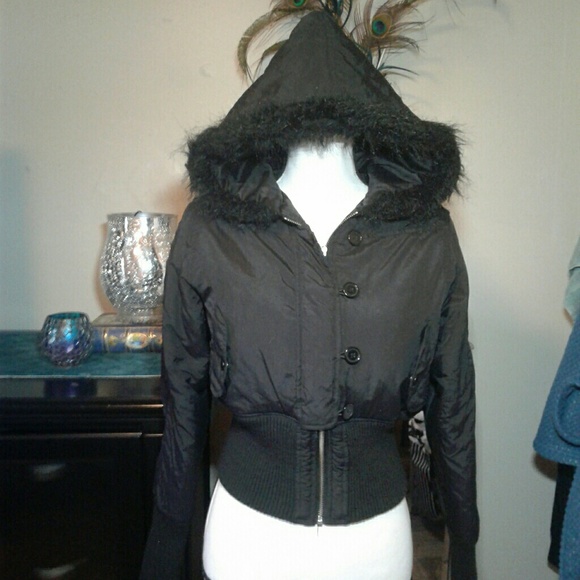 Rampage Jackets & Blazers - Rampage fur trim hood crop jacket